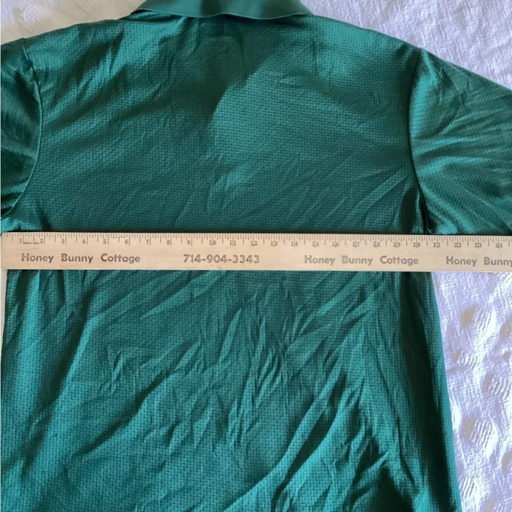 Green Bay Packers NFL Team Apparel polo-SZ L PIT TO PIT 21” Lengths 28”